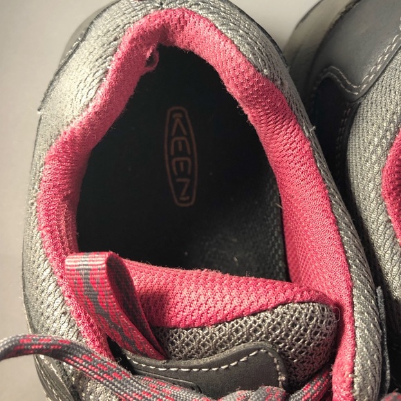 KEEN Oakridge shoe women size 10 - Picture 3 of 4